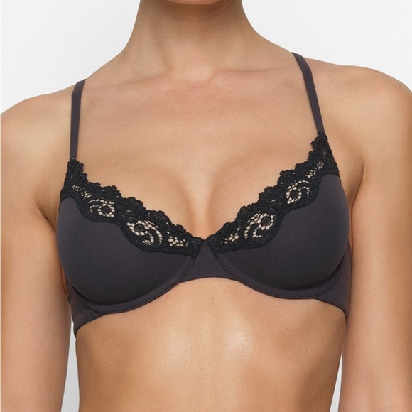 Skims Fits Everybody Lace Unlined Scoop Bra - Picture 1 of 5